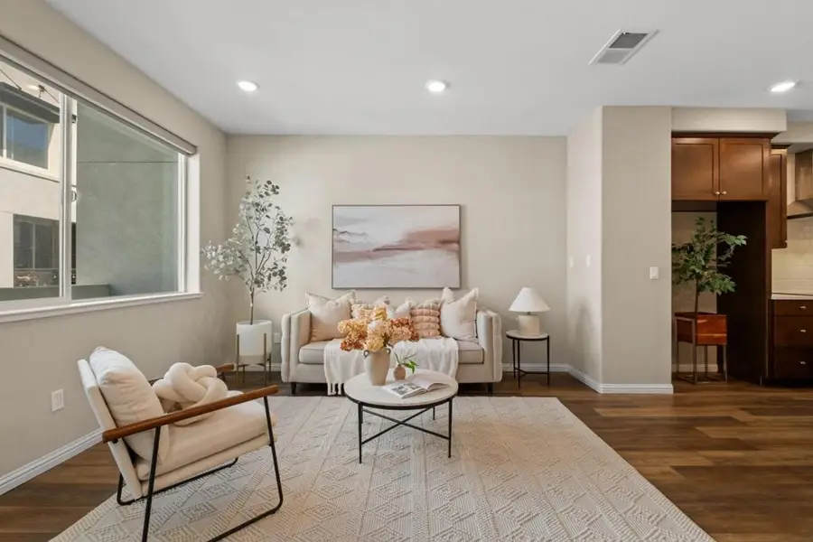 596 Apricot Way, San Jose, CA 95133 - #3