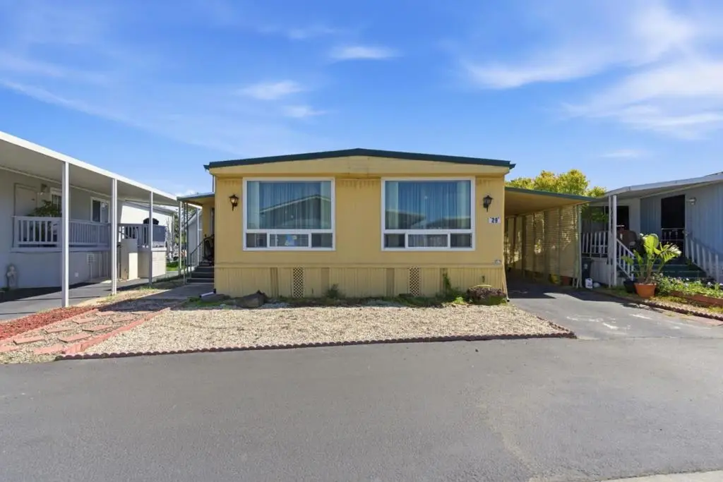 150 Kern Street, Salinas, CA 93905 - #1