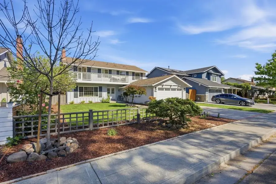 1004 Rubis Drive, Sunnyvale, CA 94087 - #3