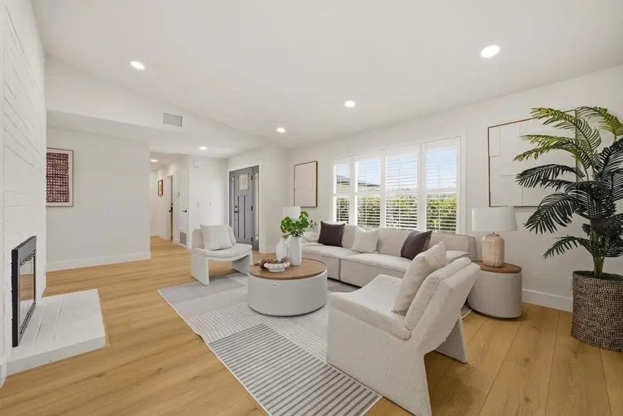 3338 Woodside Lane, San Jose, CA 95121 - #3