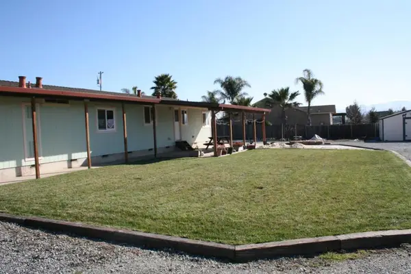 Santa Ana #H, Hollister, CA 95023