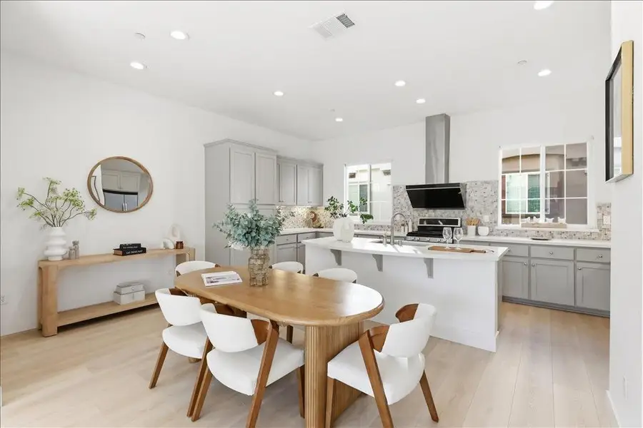 769 E Evelyn Avenue, Sunnyvale, CA 94086 - #2