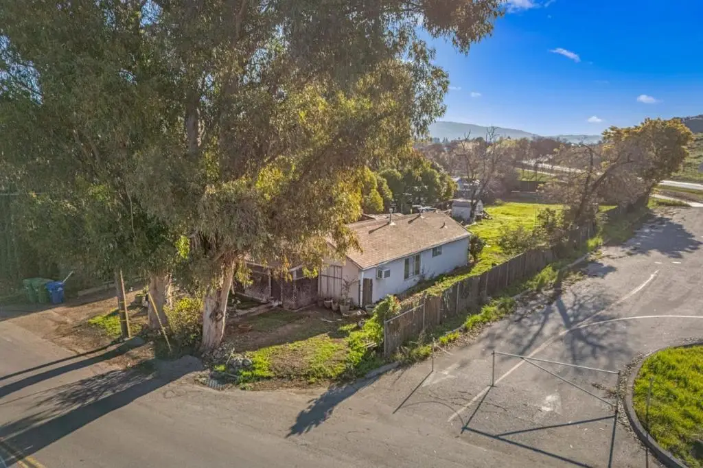 330 Tilton Avenue, Morgan Hill, CA 95037 - #1