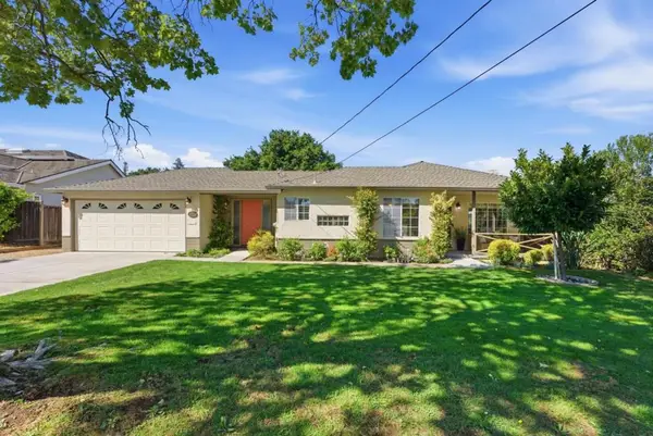 20571 Sunrise Drive, Cupertino, CA 95014