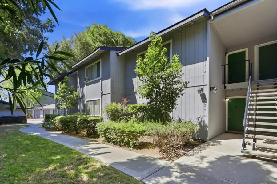 2252 Almaden Road #A, San Jose, CA 95125 - #3