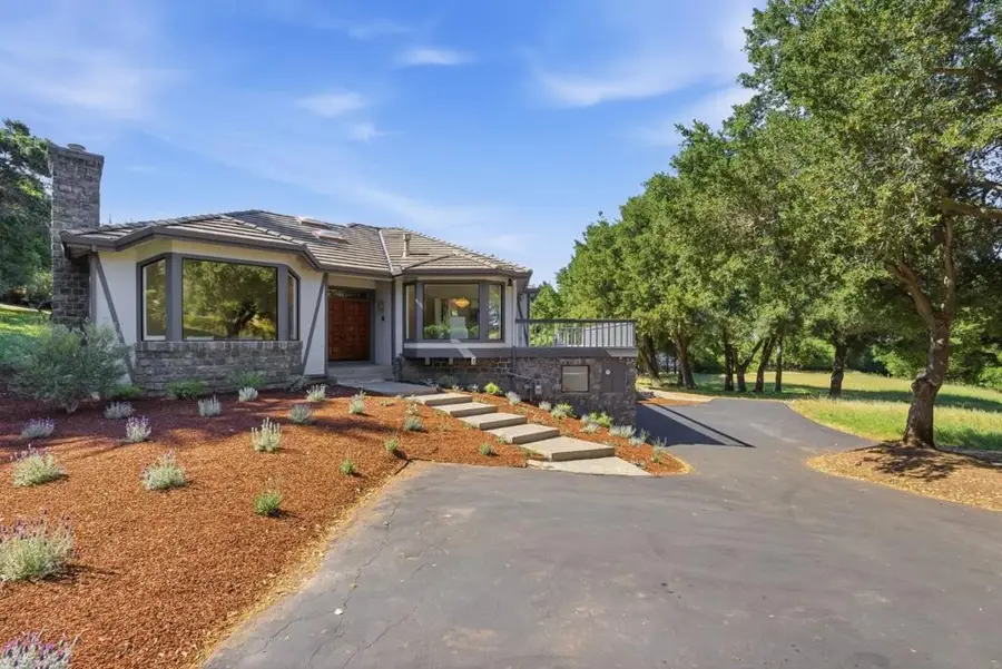 12390 Gigli Court, Los Altos Hills, CA 94022 - #2