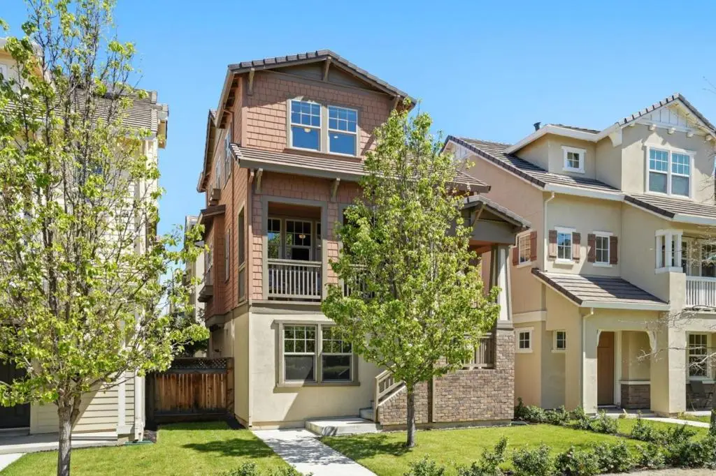 3102 Pyramid Way, Mountain View, CA 94043 - #1