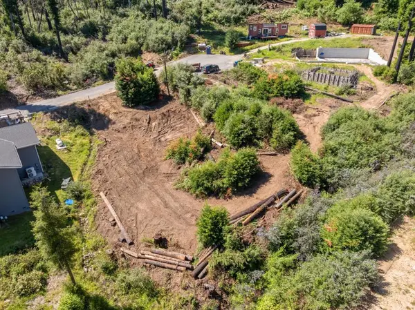 122 Cypress Tree Lane, Boulder Creek, CA 95006