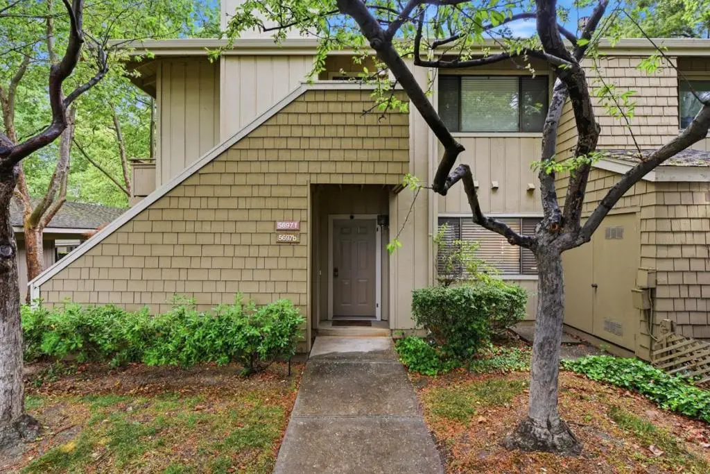 5697 Makati Circle #B, San Jose, CA 95123 - #1
