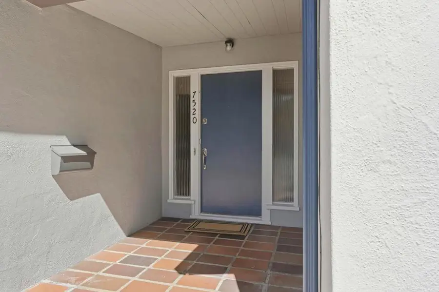7520 Carmel Street, Gilroy, CA 95020 - #3