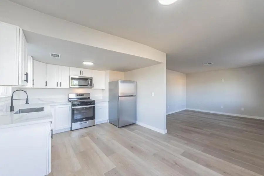 614 Maple Street, King City, CA 93930 - #3