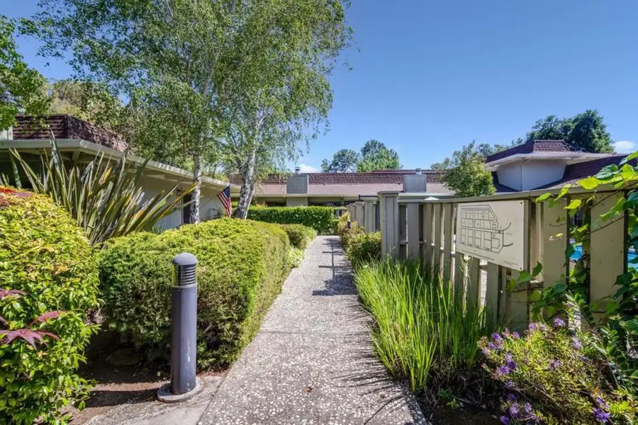 1070 Mercedes Avenue #1, Los Altos, CA 94022 - #2