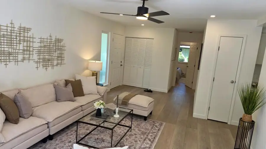 124 Flynn Avenue #A, Mountain View, CA 94043 - #3