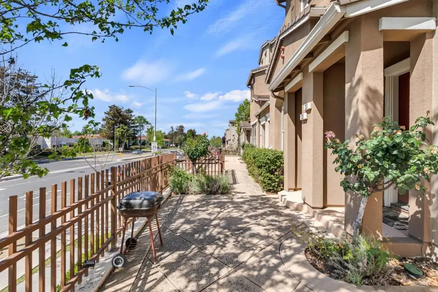 23 Bettencourt Way, Milpitas, CA 95035 - #3