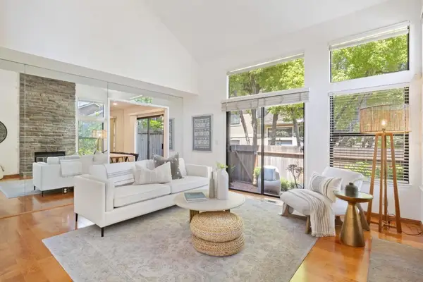 2477 Rebecca Lynn Way, Santa Clara, CA 95050