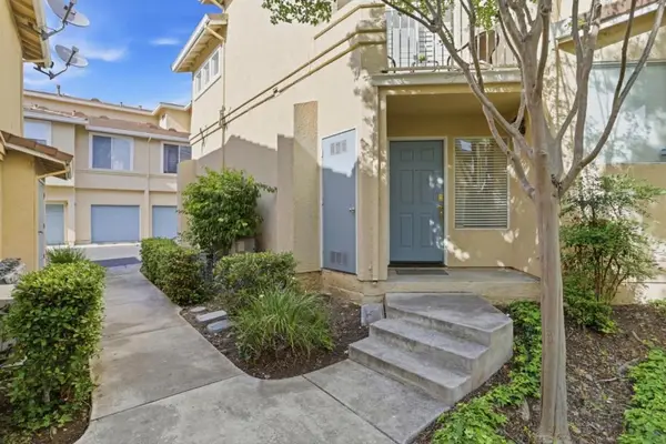 558 Manhattan Place, San Jose, CA 95136