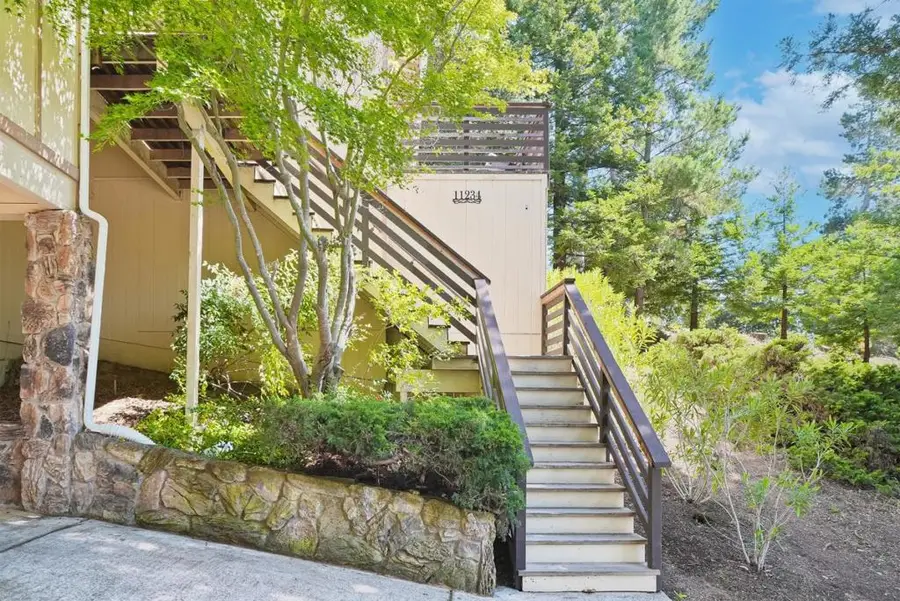 11234 Sun Valley Drive, Oakland, CA 94605 - #2