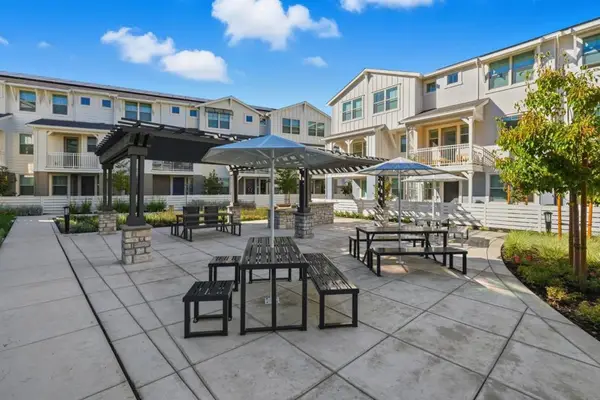 Address Withheld By Seller, Walnut Creek, CA 94597