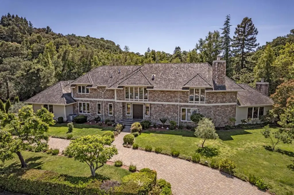 200 Todo El Mundo, Woodside, CA 94062 - #1