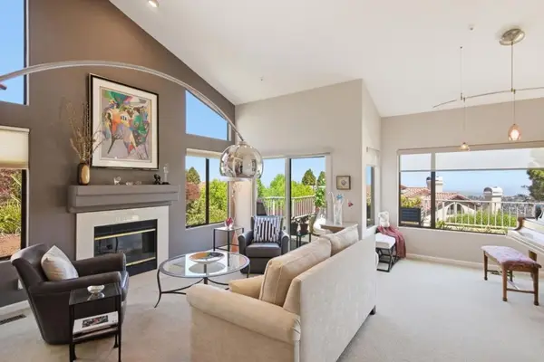 12 Clover Lane, San Carlos, CA 94070