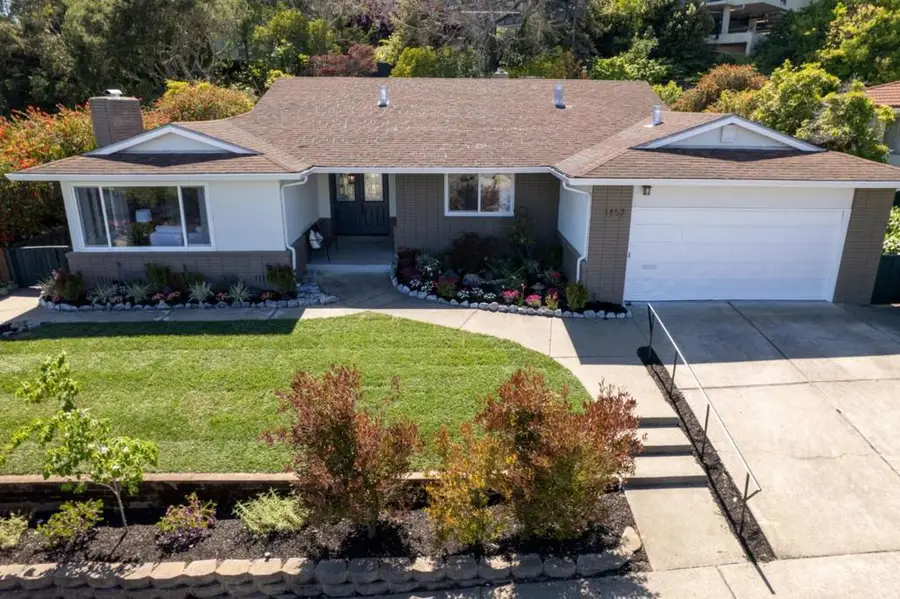 1857 Hunt Drive, Burlingame, CA 94010 - #2