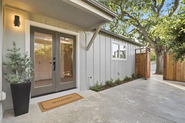 715 Roosevelt Avenue, Redwood City, CA 94061