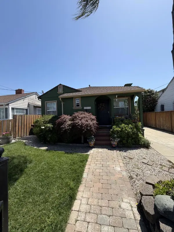 2414 107th Avenue, Oakland, CA 94603