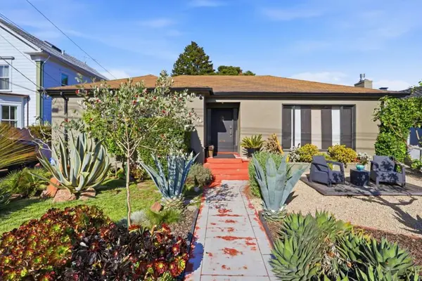 520 Ocean View Avenue, Santa Cruz, CA 95062