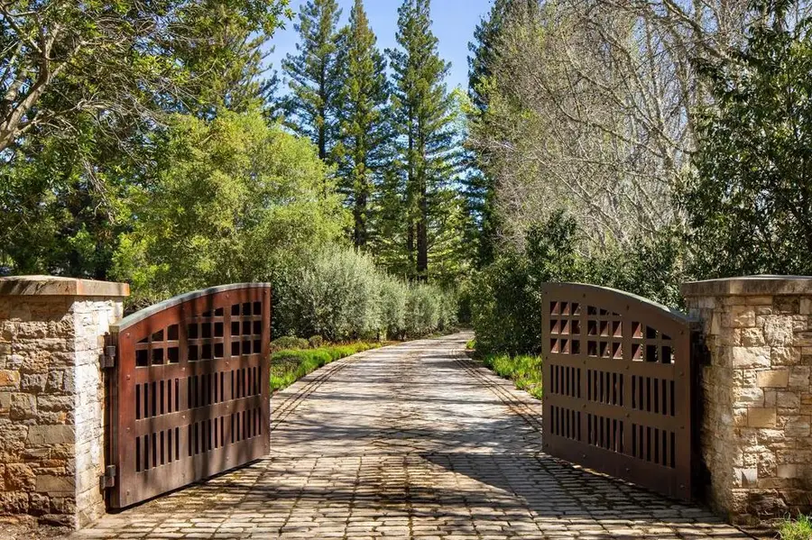 15 Hidden Valley Lane, Woodside, CA 94062 - #2