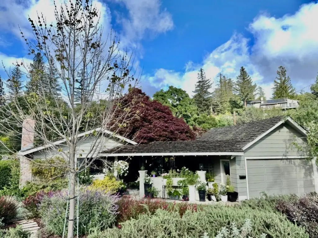 216 Montclair Road, Los Gatos, CA 95032 - #1