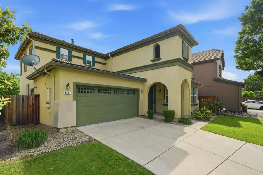 660 Bramblewood Avenue, Lathrop, CA 95330 - #3