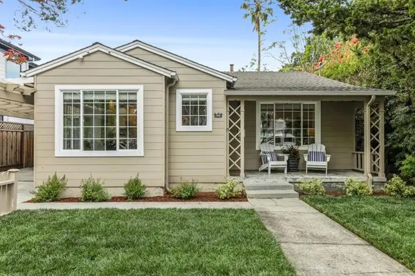 950 Iris Street, Redwood City, CA 94061