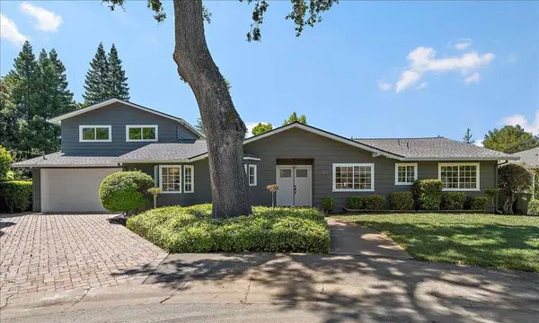 1345 Delfino Way, Menlo Park, CA 94025