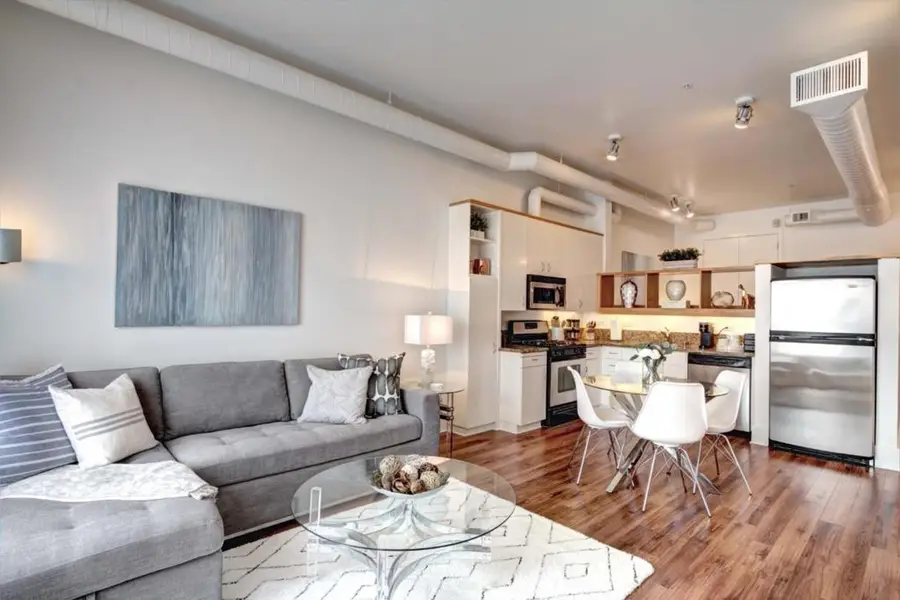 334 Santana Row #206, San Jose, CA 95128 - #3
