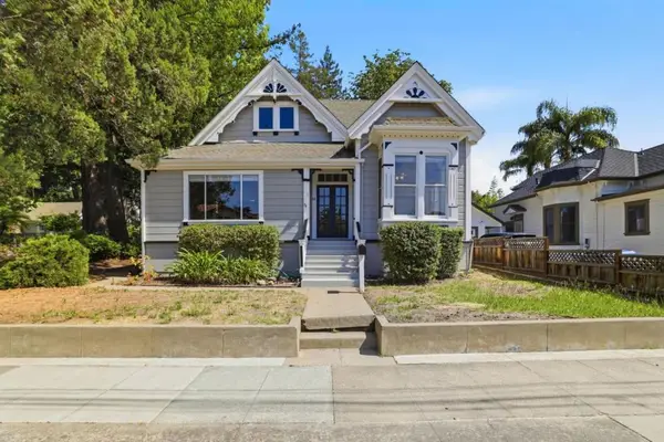 54 Whitney Avenue, Los Gatos, CA 95030