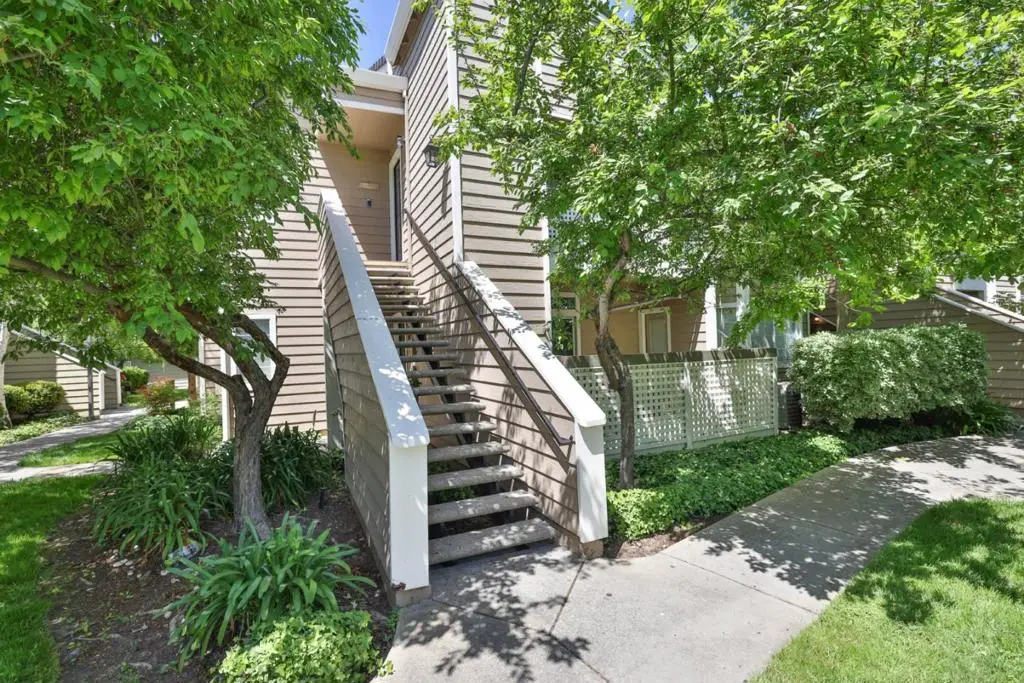 5924 Bridgeport Lake Way, San Jose, CA 95123 - #1