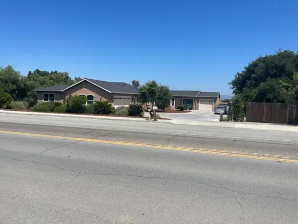1360 Santa Ana Road, Hollister, CA 95023