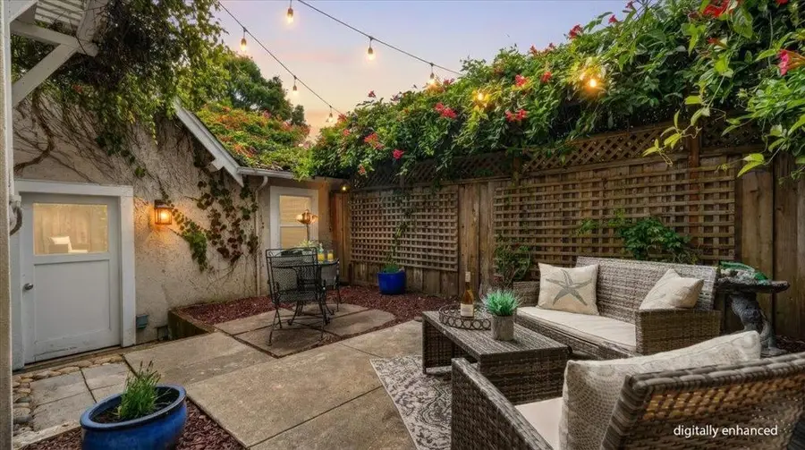 200 Roosevelt Terrace, Santa Cruz, CA 95060 - #3