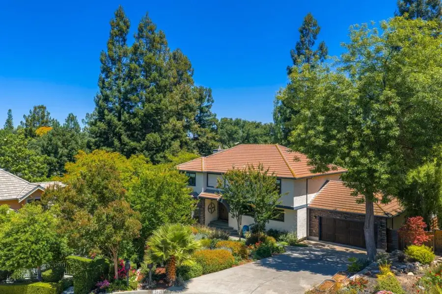 15820 Bruce Court, Monte Sereno, CA 95030 - #2