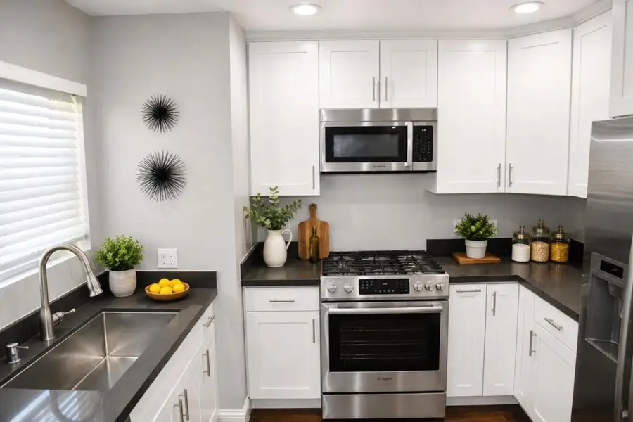 Pierce Road, Menlo Park, CA 94025 - #3