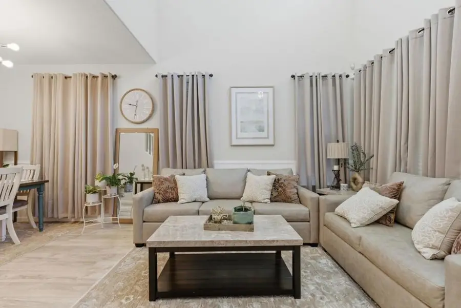 62 Thomas Avenue, Tracy, CA 95391 - #2