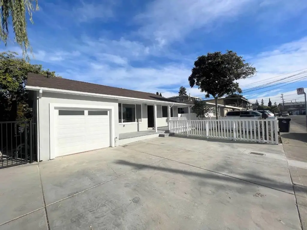 2921 Calvin Avenue, Redwood City, CA 94063 - #1