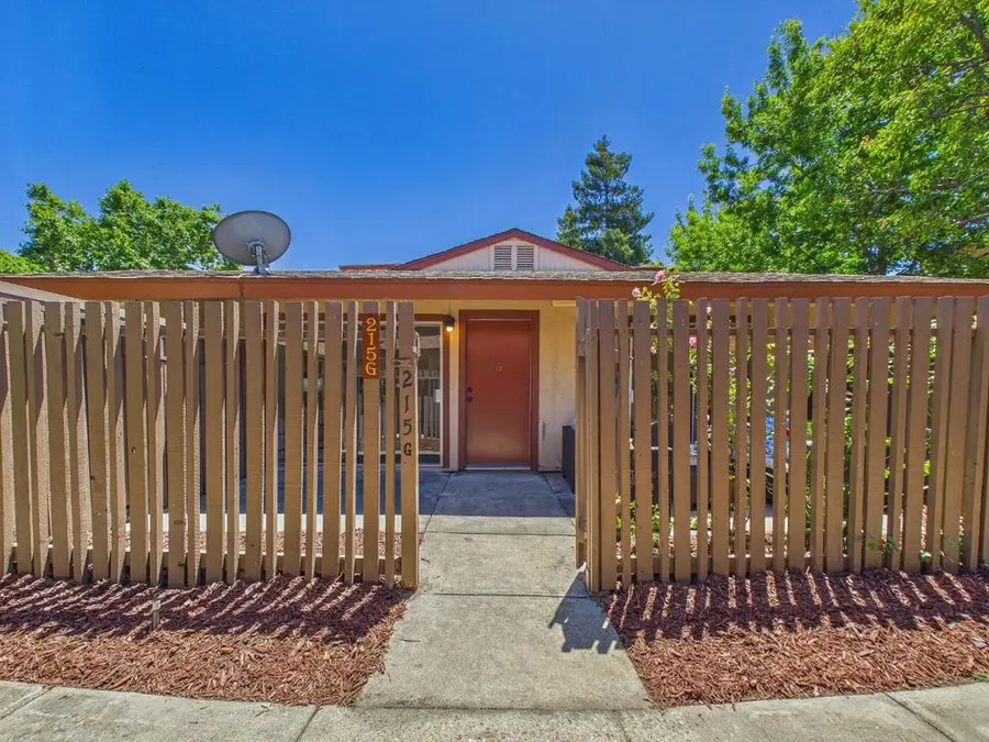 215 Red Oak Drive #G, Sunnyvale, CA 94086 - #2