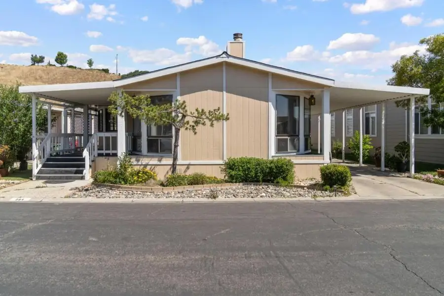 294 Chateau La Salle Drive, San Jose, CA 95111 - #3