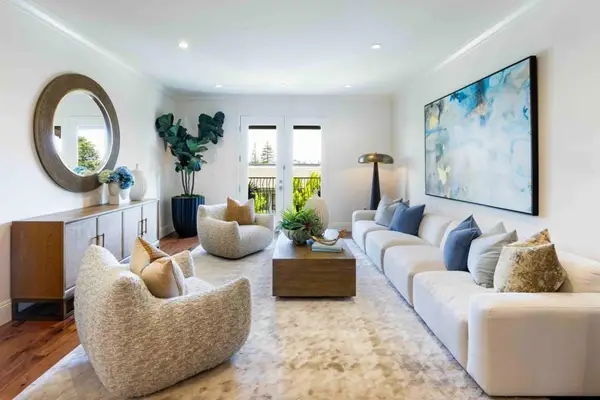 100 First Street #317, Los Altos, CA 94022