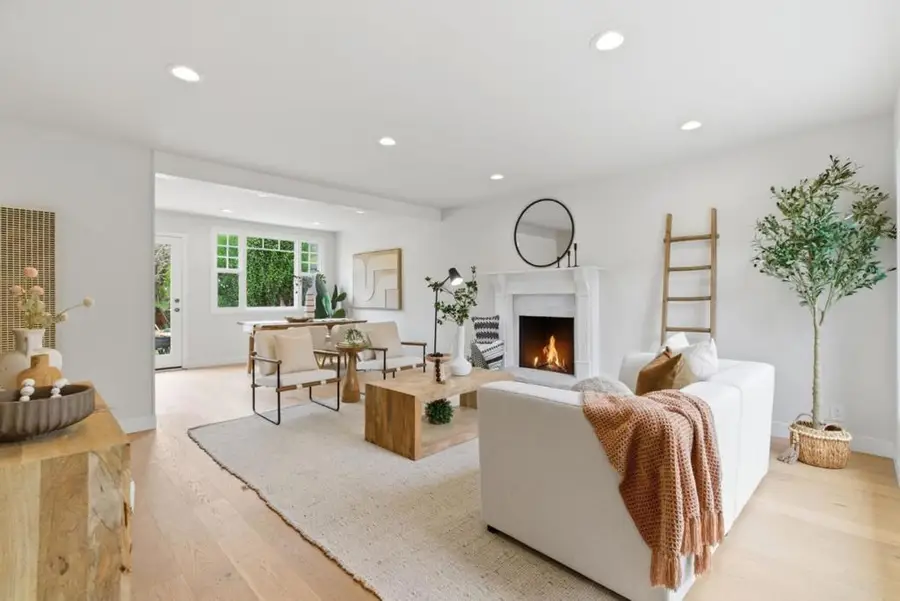 1112 Escalero Avenue, Pacifica, CA 94044 - #3
