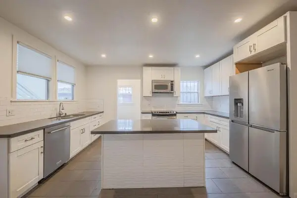 4211 Martin Luther King Jr Way, Oakland, CA 94609