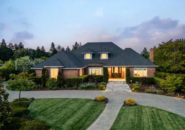 23251 Partridge Lane, Los Altos, CA 94024