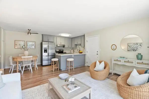 755 14th Avenue #306, Santa Cruz, CA 95062