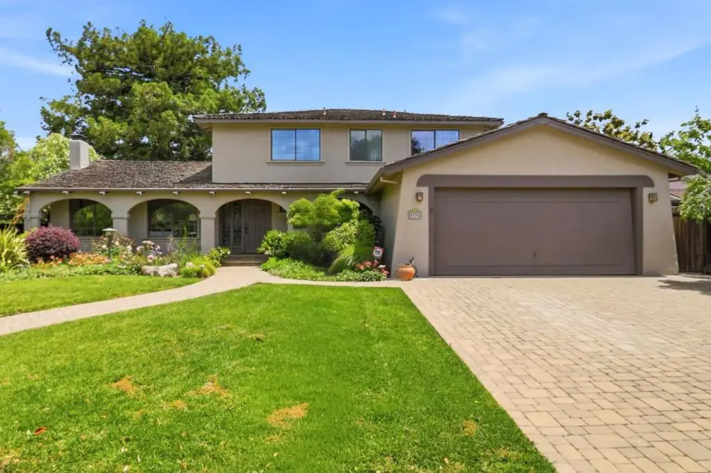 1131 Runnymead Drive, Los Altos, CA 94024 - #1